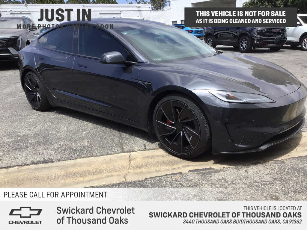 2024 TESLA Model 3
