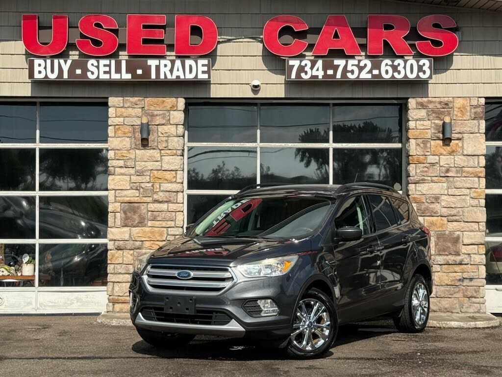 2018 FORD Escape
