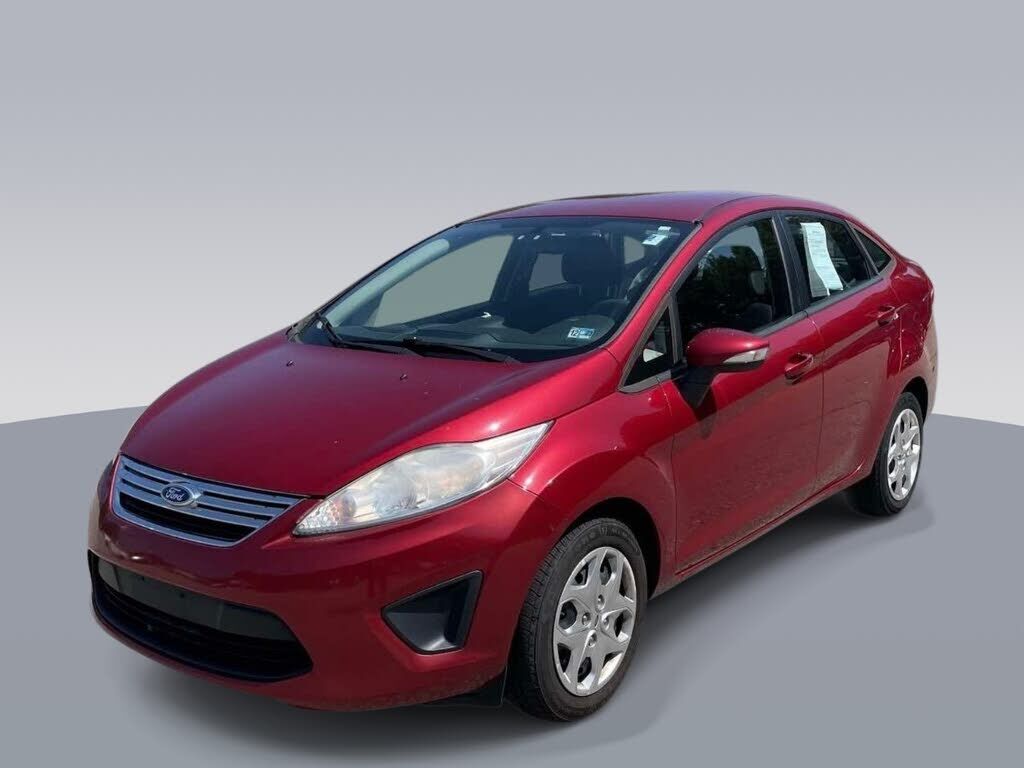 2013 FORD Fiesta
