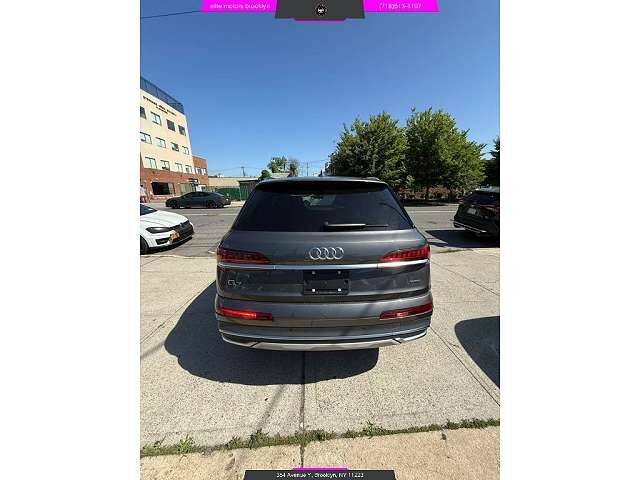 2021 Audi Q7