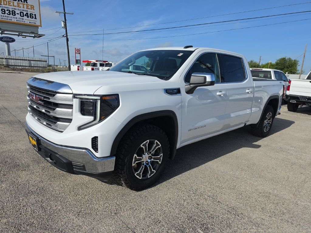 2024 GMC Sierra