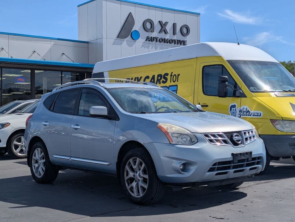 2013 NISSAN Rogue