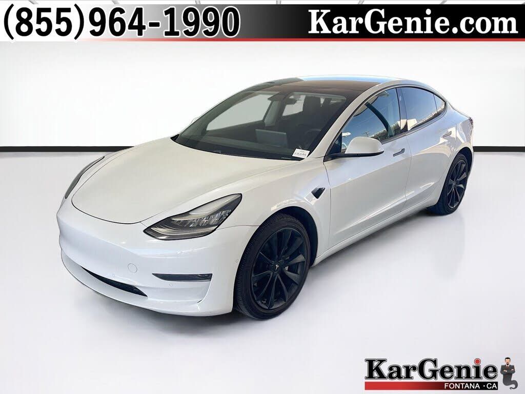 2020 TESLA Model 3