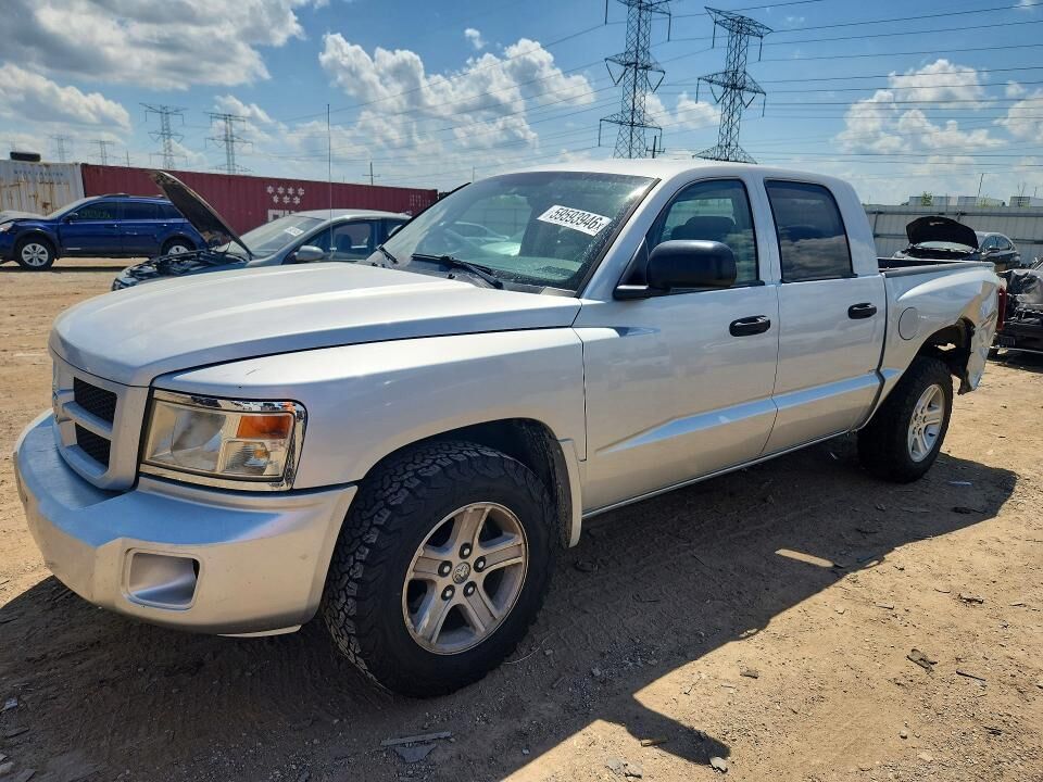 2010 DODGE Dakota