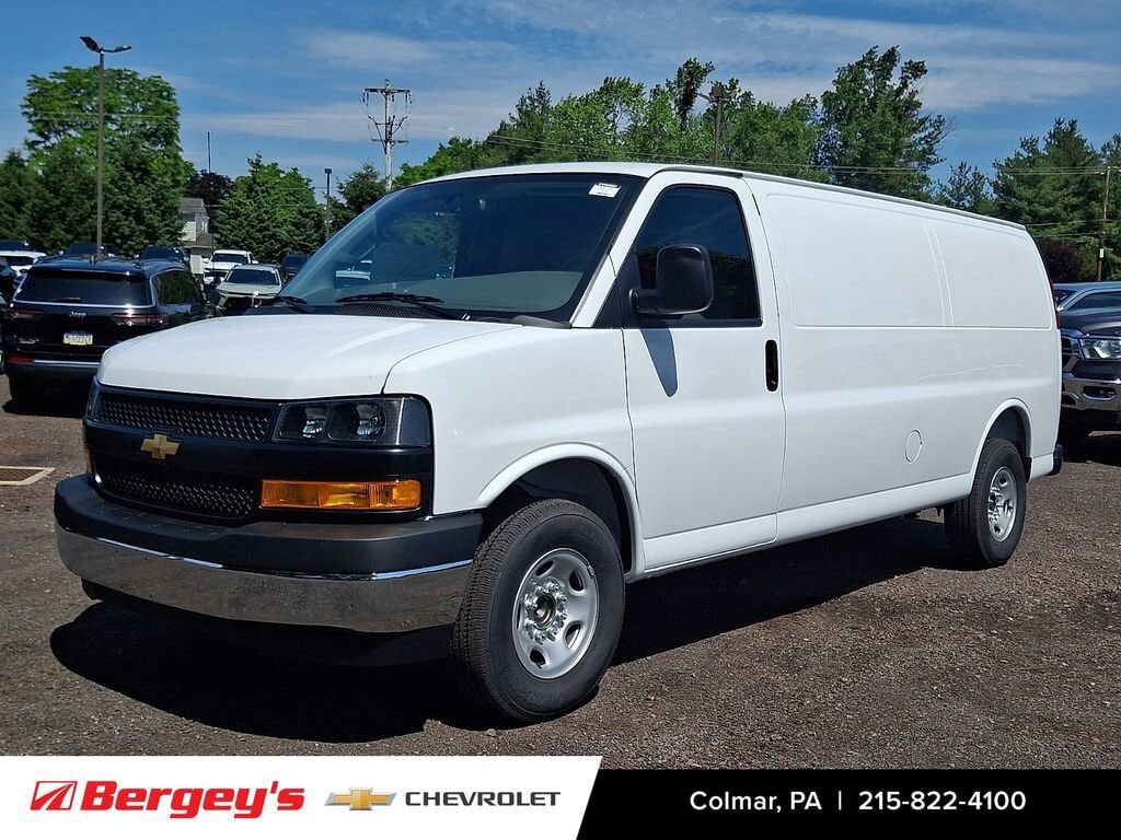 2026 CHEVROLET Express