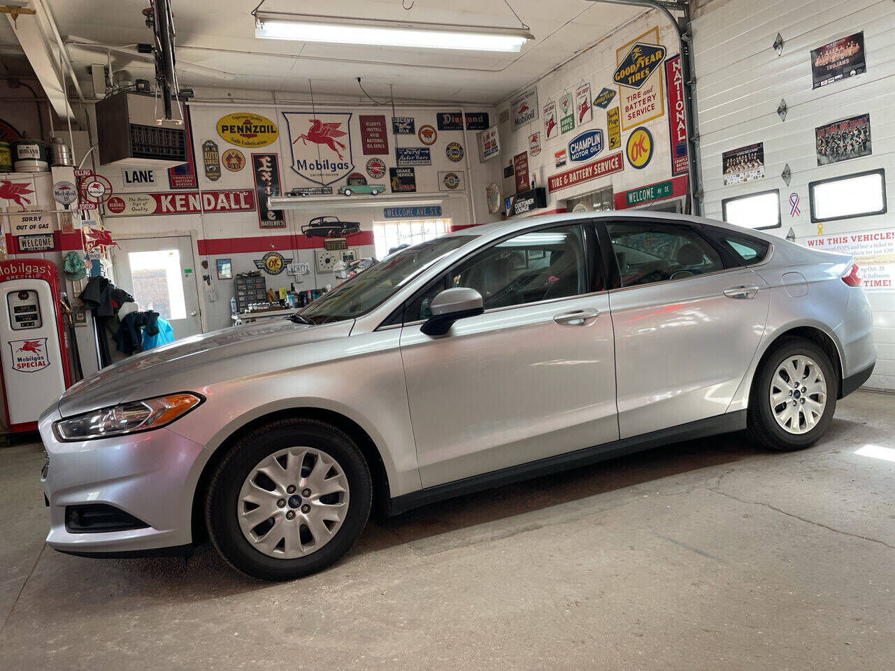 2013 FORD Fusion