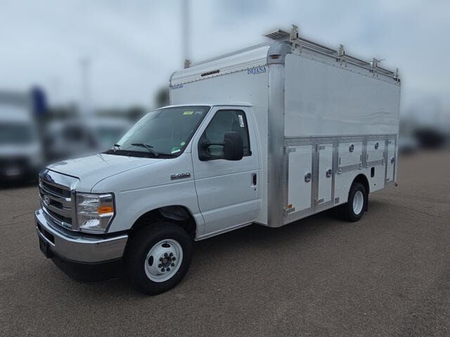 2026 FORD E-450