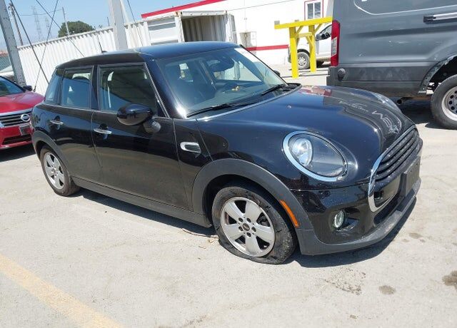 2021 MINI Cooper
