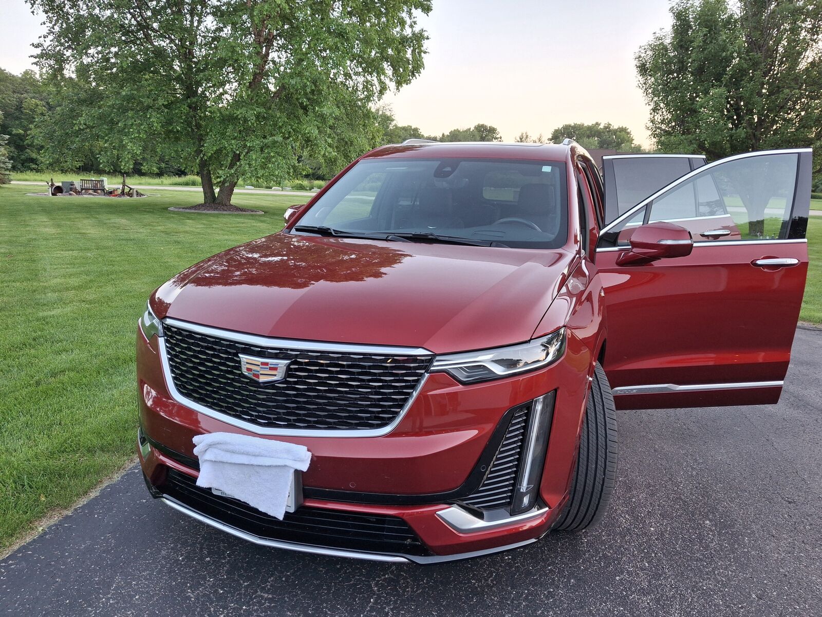 2025 CADILLAC XT6