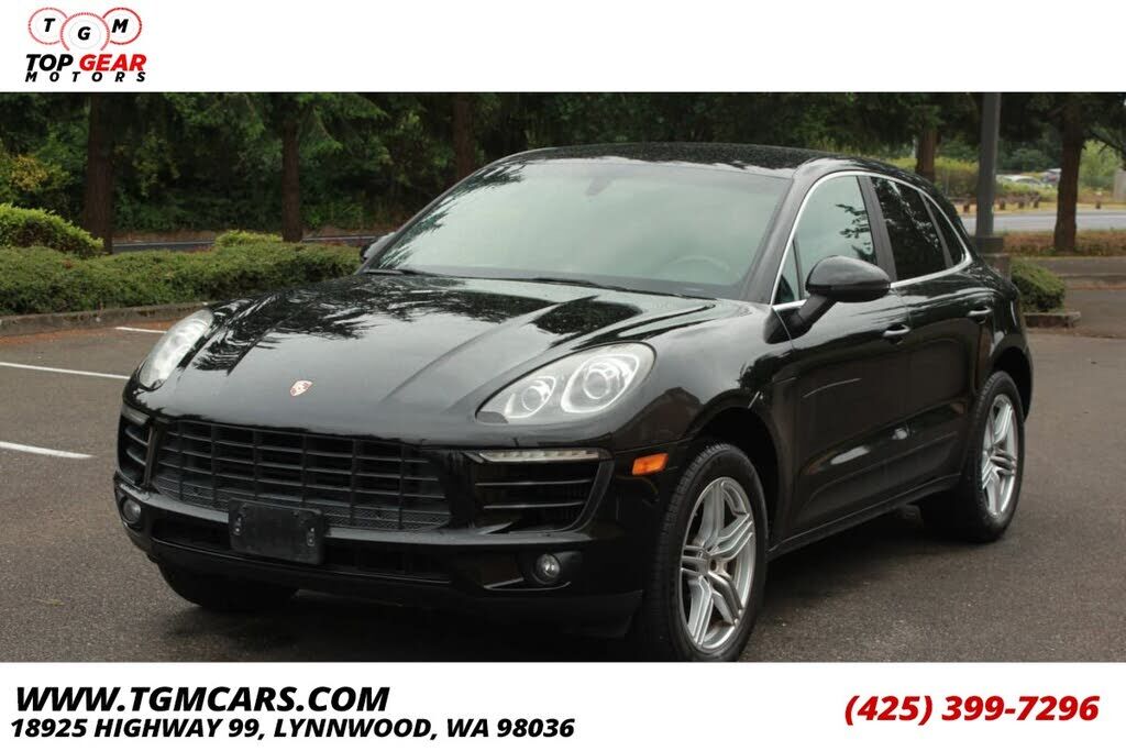 2015 PORSCHE Macan