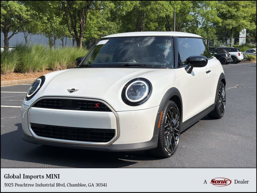 2025 MINI Hardtop
