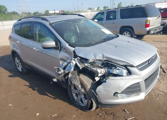 2016 FORD Escape