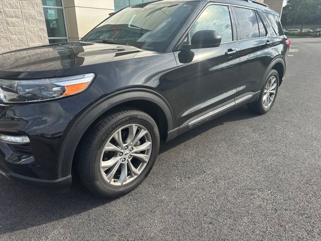 2023 FORD Explorer