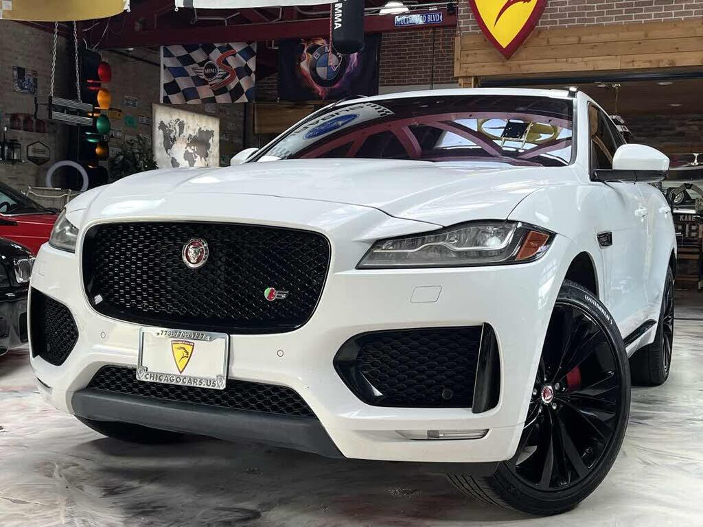 2018 JAGUAR F-Pace