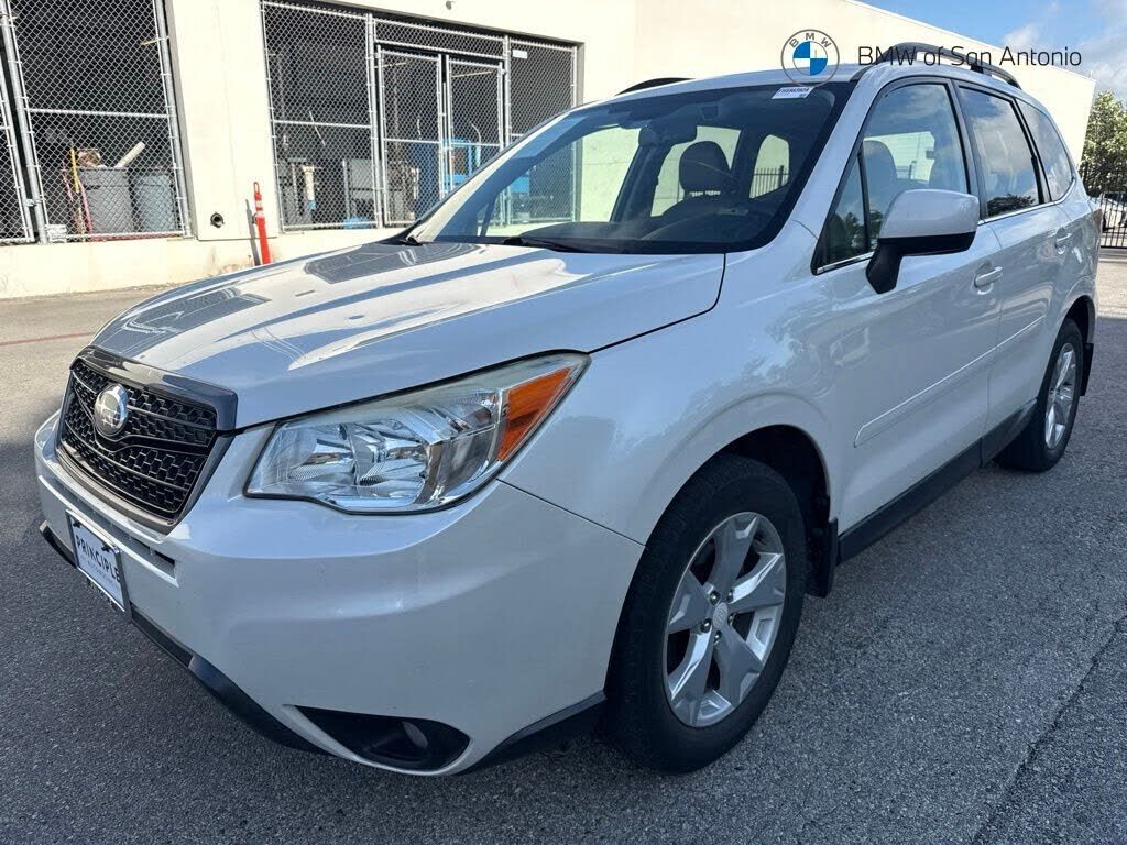 2015 SUBARU Forester