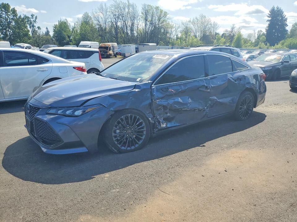 2019 TOYOTA Avalon