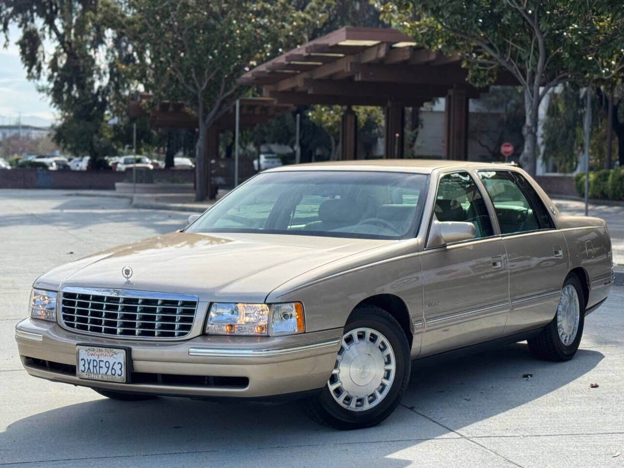 1997 CADILLAC Deville