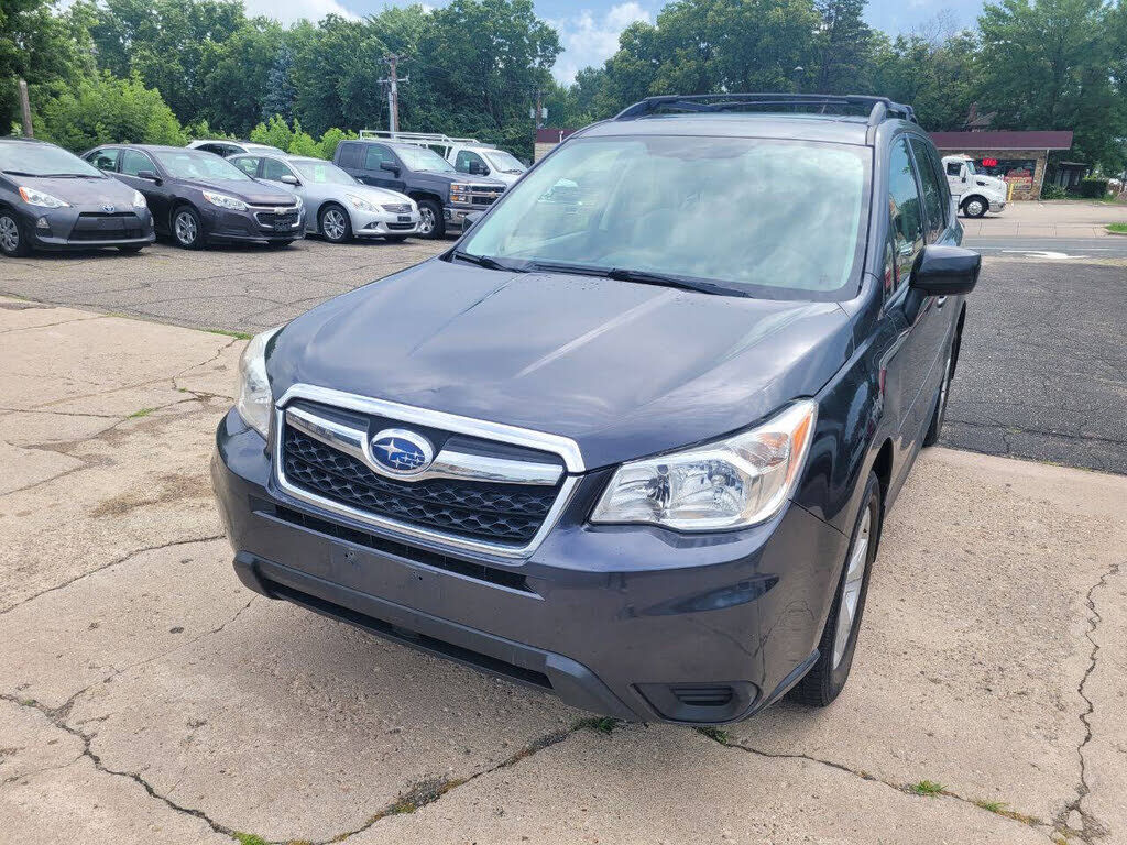 2015 SUBARU Forester