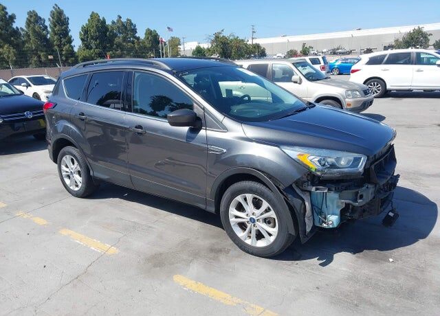 2019 FORD Escape