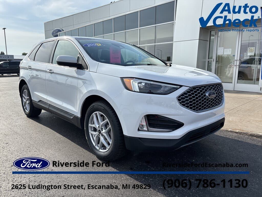 2023 FORD Edge