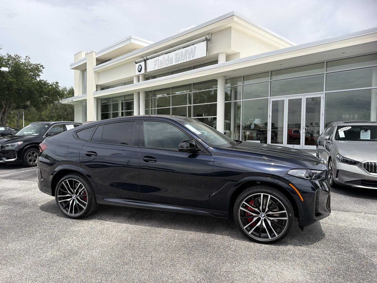 2027 BMW X6