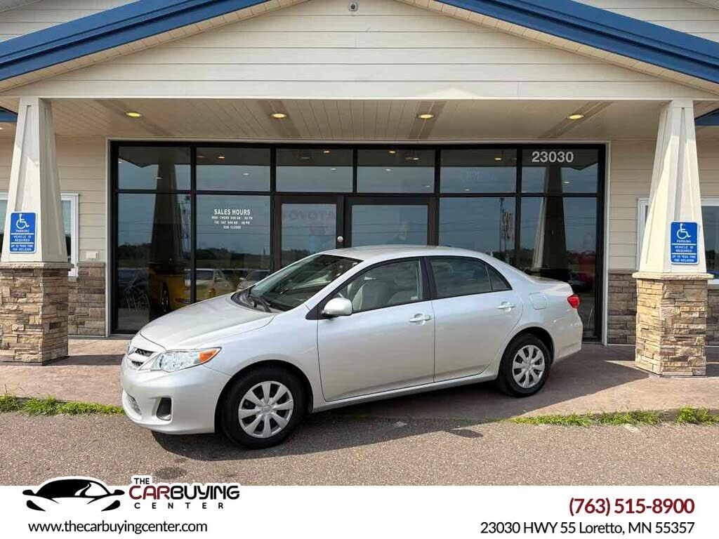 2011 TOYOTA Corolla