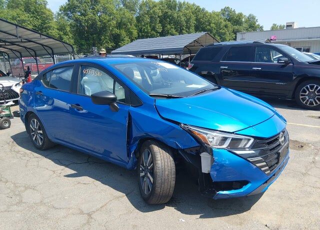 2024 NISSAN Versa
