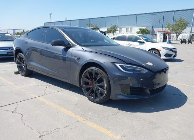2018 TESLA Model S