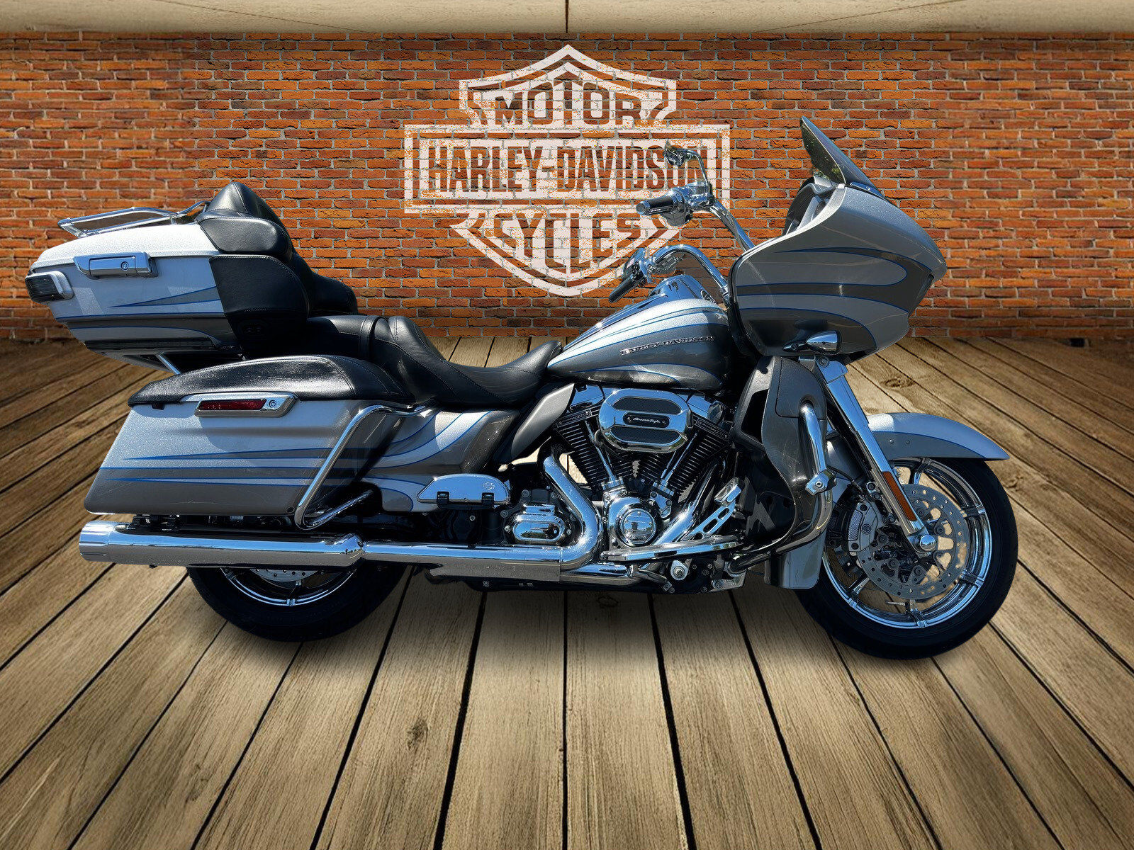 2016 HARLEY DAVIDSON FLTRUSE / CVO Road Glide Ultra