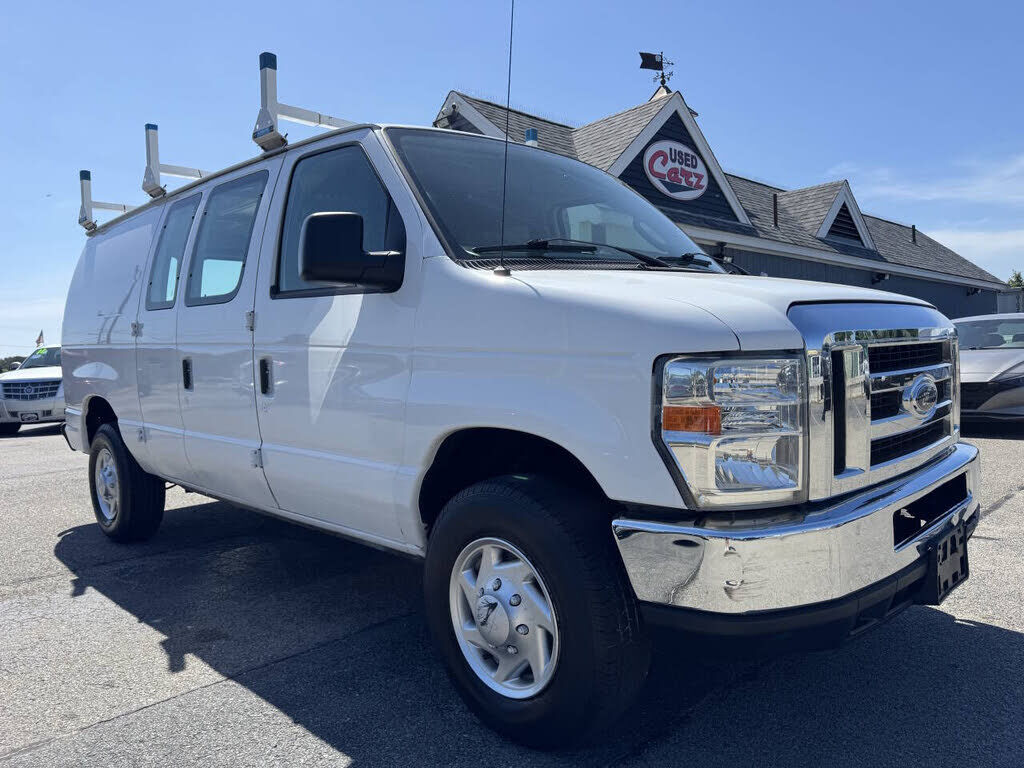 2012 FORD E-250
