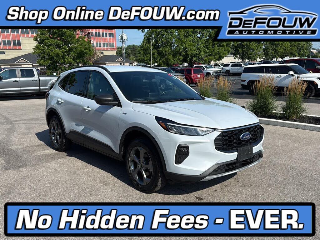 2025 FORD Escape