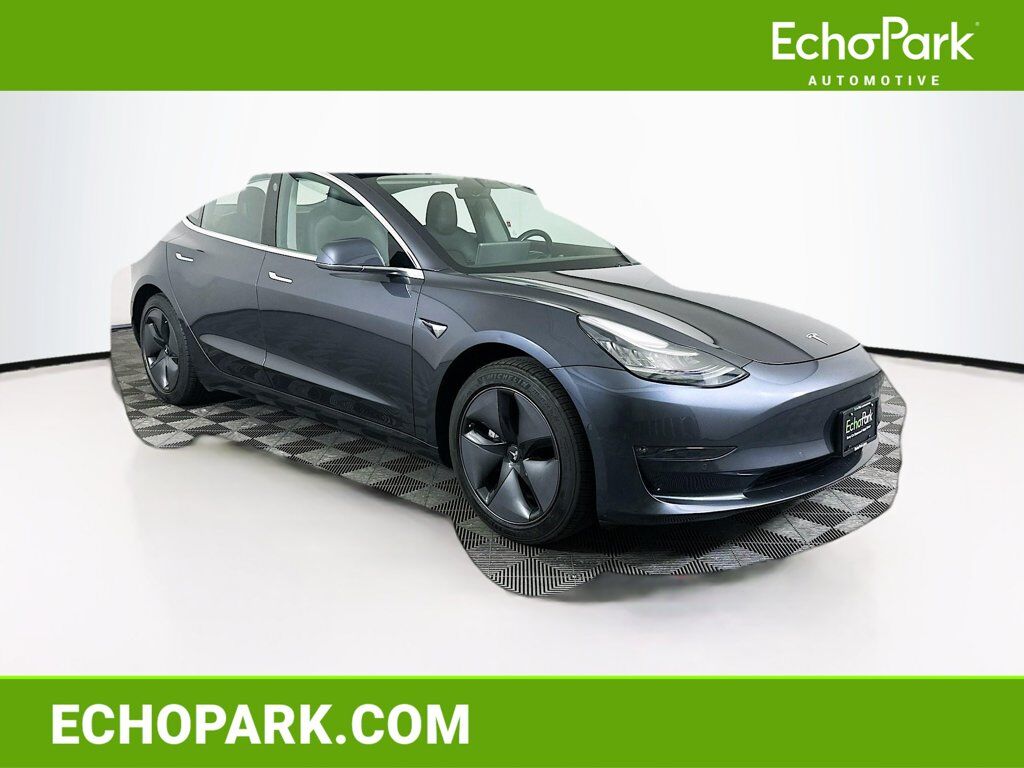 2018 TESLA Model 3