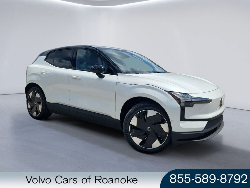 2026 VOLVO EX30