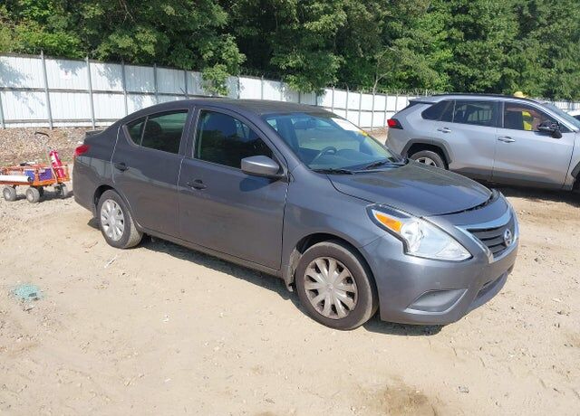 2018 NISSAN Versa