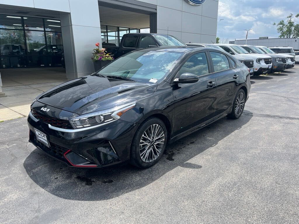 2023 KIA Forte