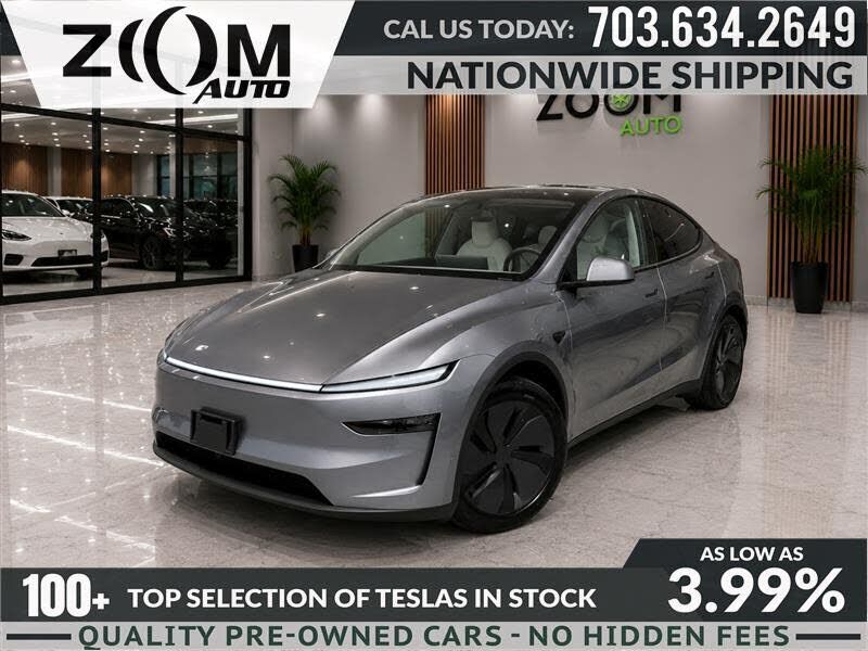 2026 TESLA Model Y