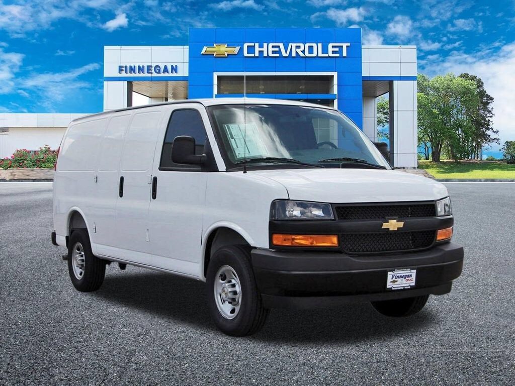 2026 CHEVROLET Express