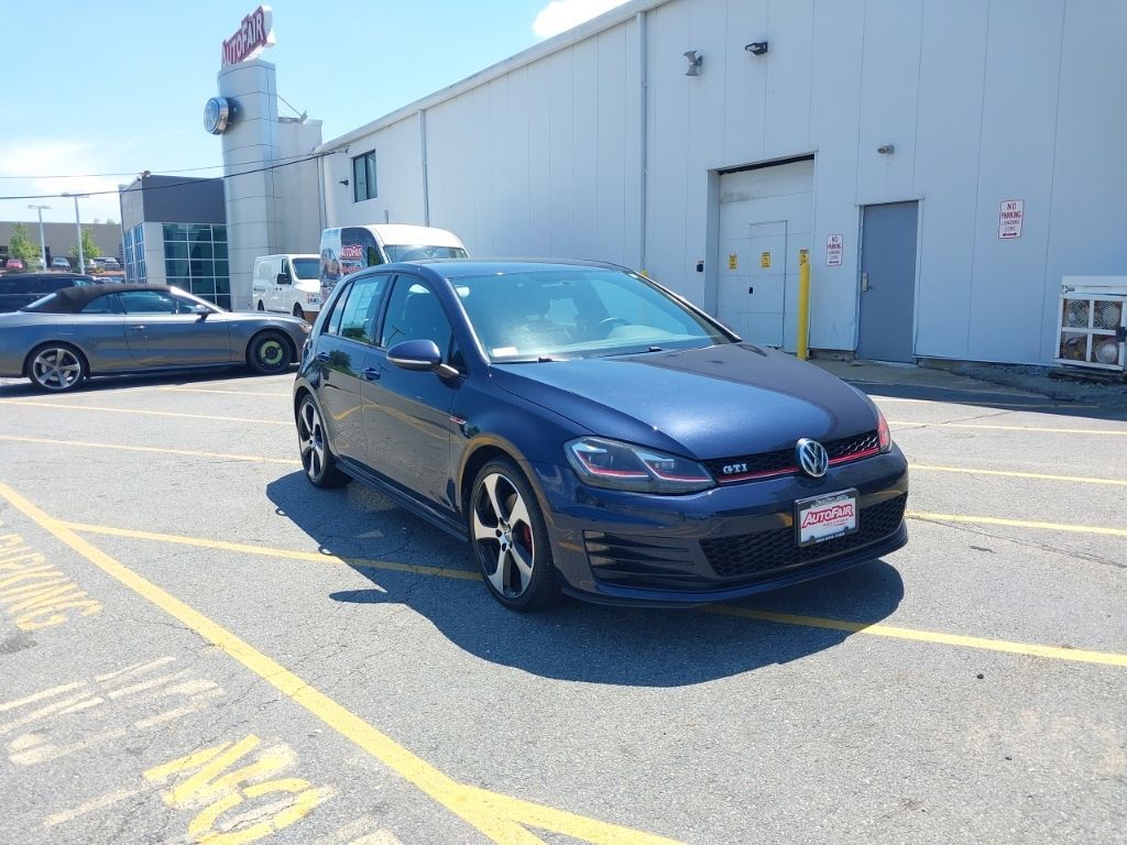 2017 VOLKSWAGEN Golf GTI