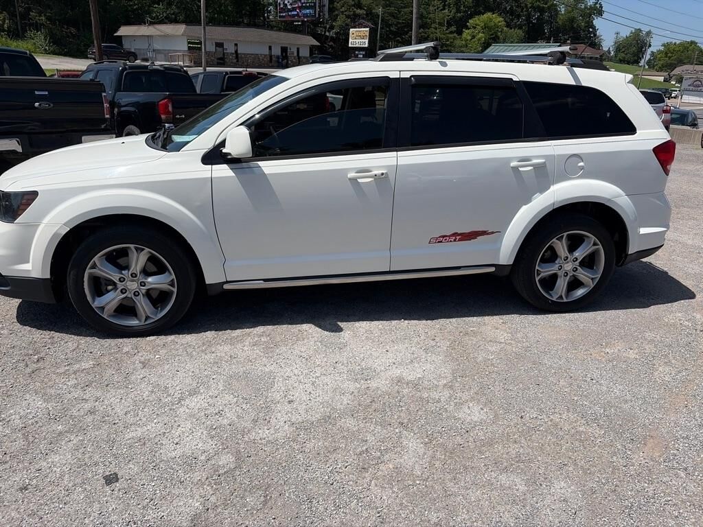 2017 DODGE Journey