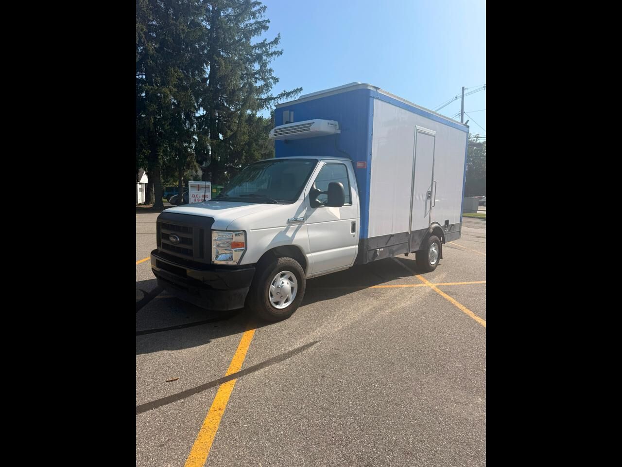 2024 FORD E-350