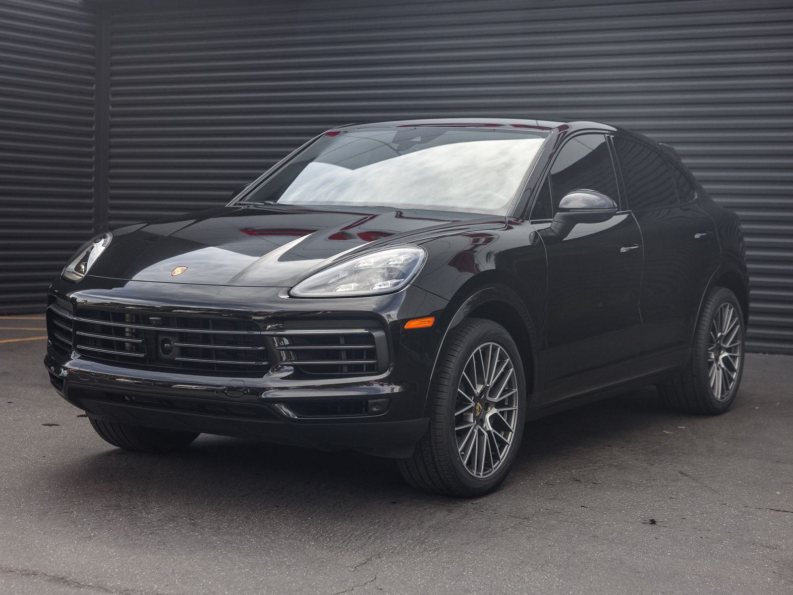 2023 PORSCHE Cayenne