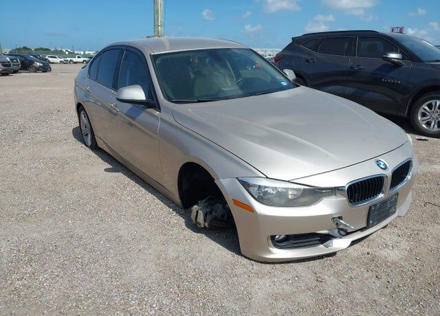 BMW 320i