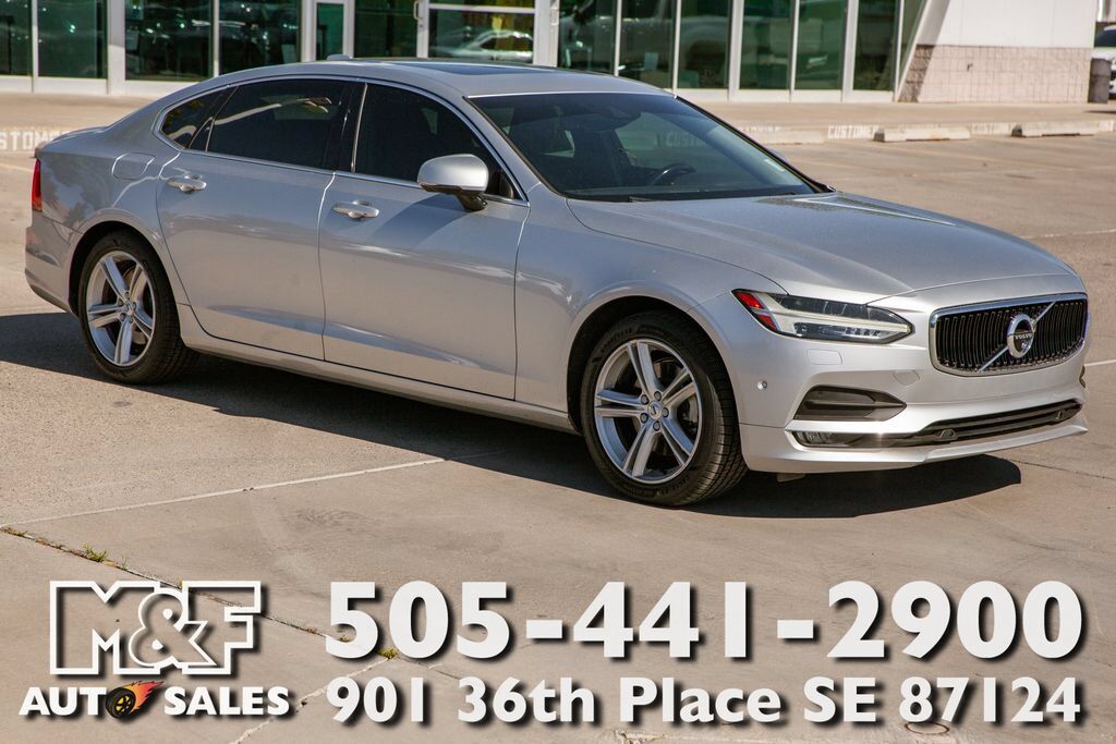 2018 VOLVO S90