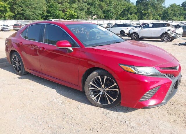 2019 TOYOTA Camry