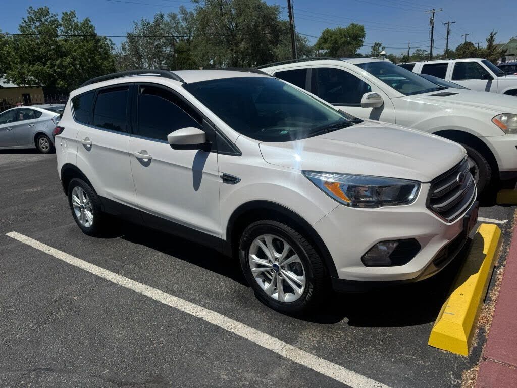 2018 FORD Escape