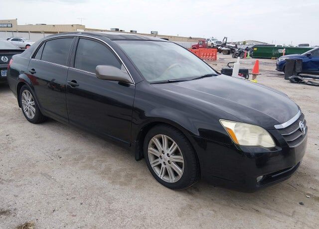 2006 TOYOTA Avalon