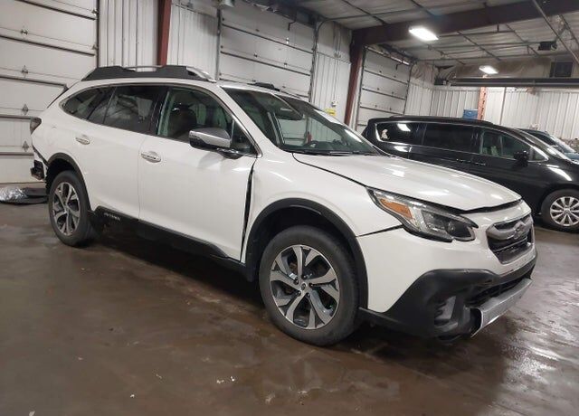 2022 SUBARU Outback