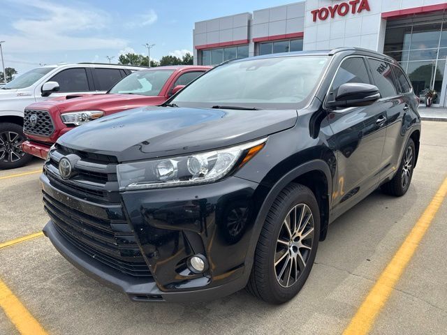 2018 TOYOTA Highlander