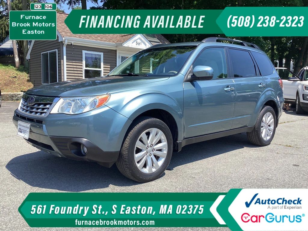 2013 SUBARU Forester