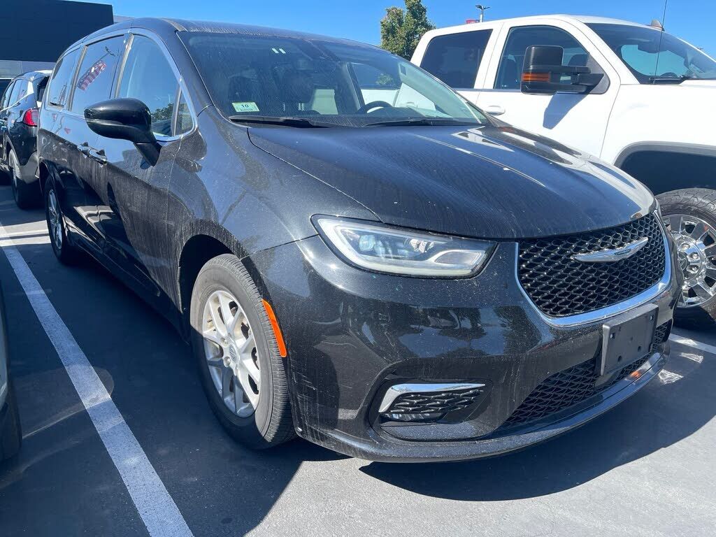 2023 CHRYSLER Pacifica